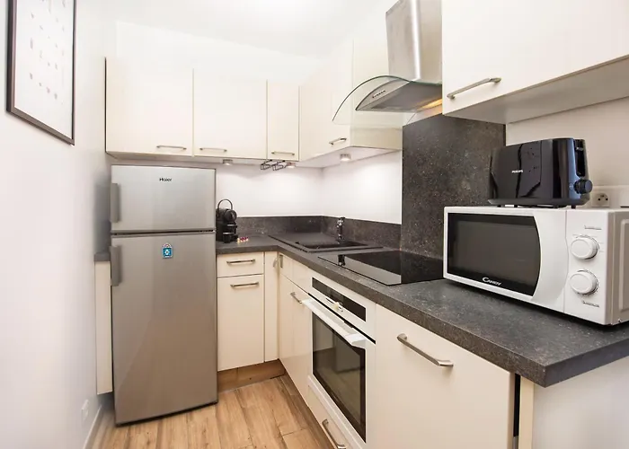 Appartement Renove - Terrasse - Parking - Bm